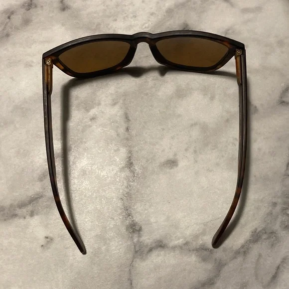 Sunglasses - Picture 9 of 14